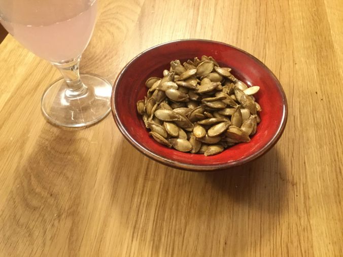 Des graines de courge à picorer pour l'apéro. Hautement addictif.